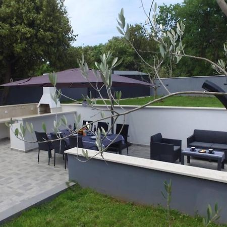 פיישצ'נה אובלה Apartment In Park Forest Soline Near The Sea מראה חיצוני תמונה